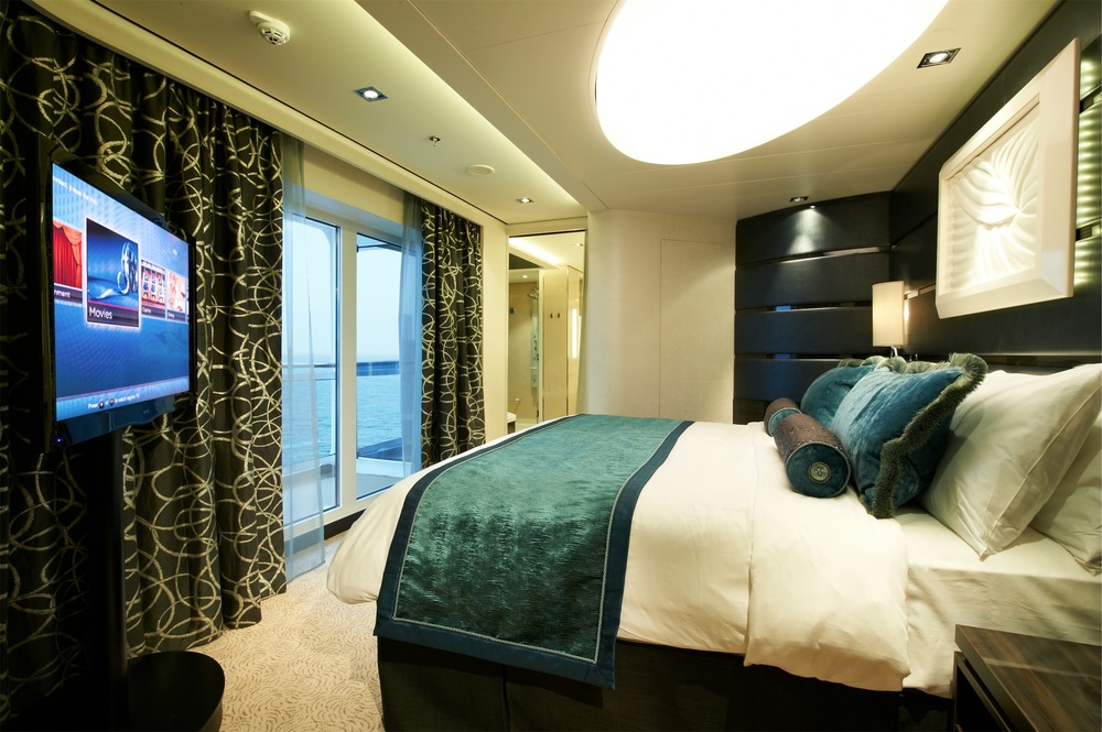 The Haven Deluxe Owner's Suite with Large Balcony